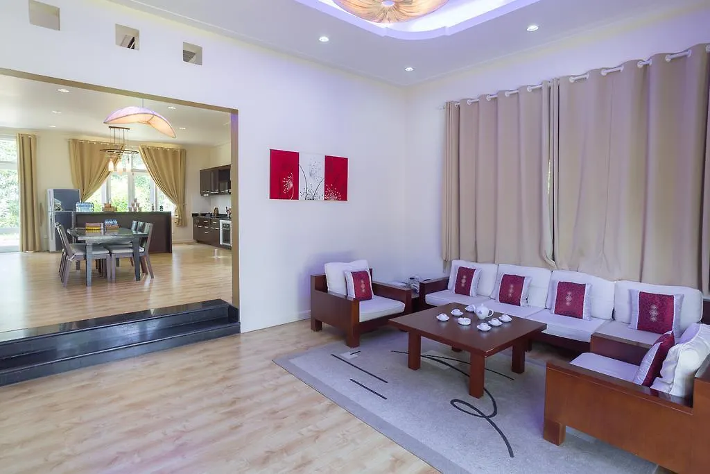 Sea Links Villa Phan Thiet 0*,